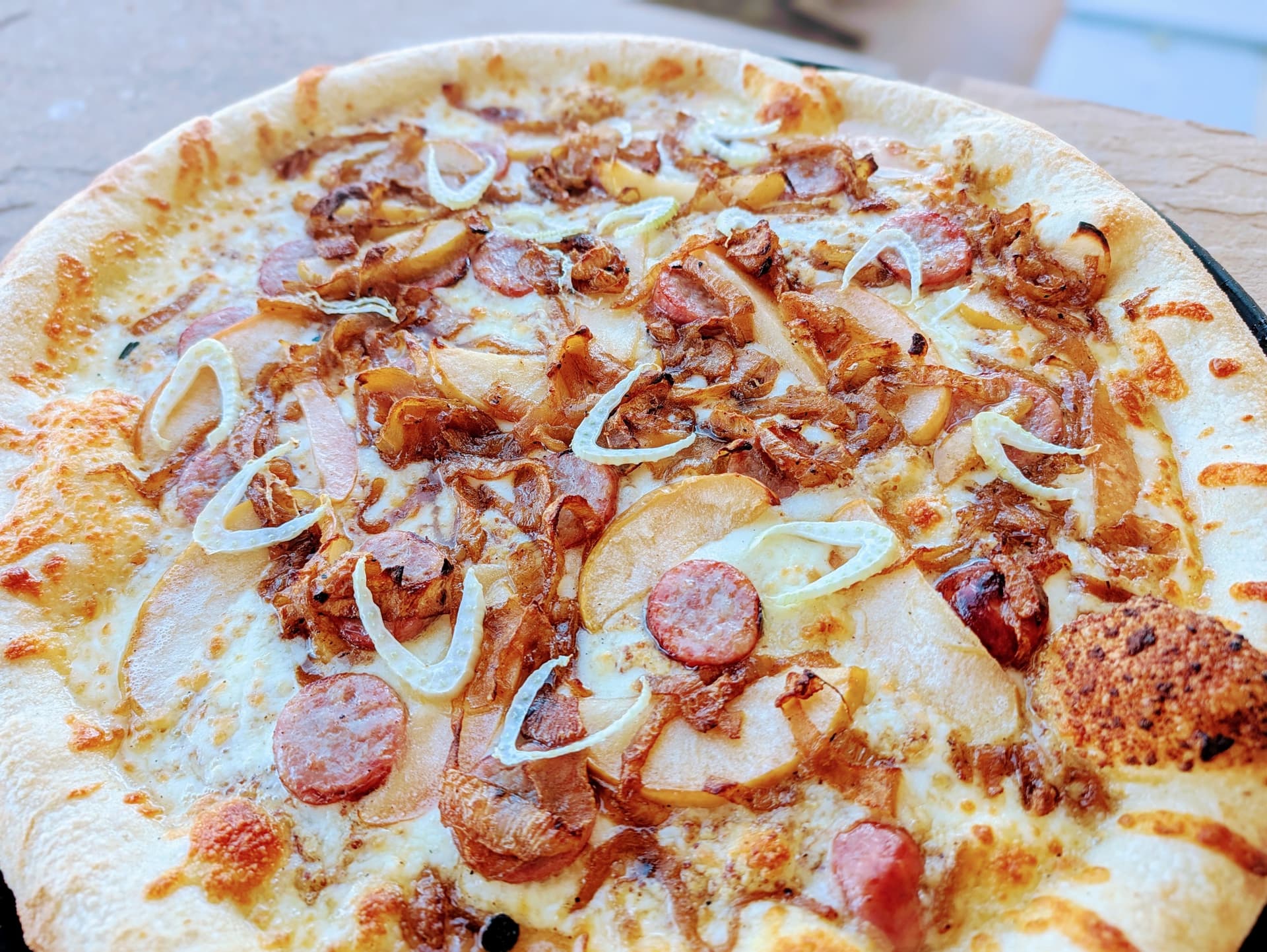 Das Oktoberfest — brick-oven artisan pizza at Snowpack Taproom, Conifer Colorado